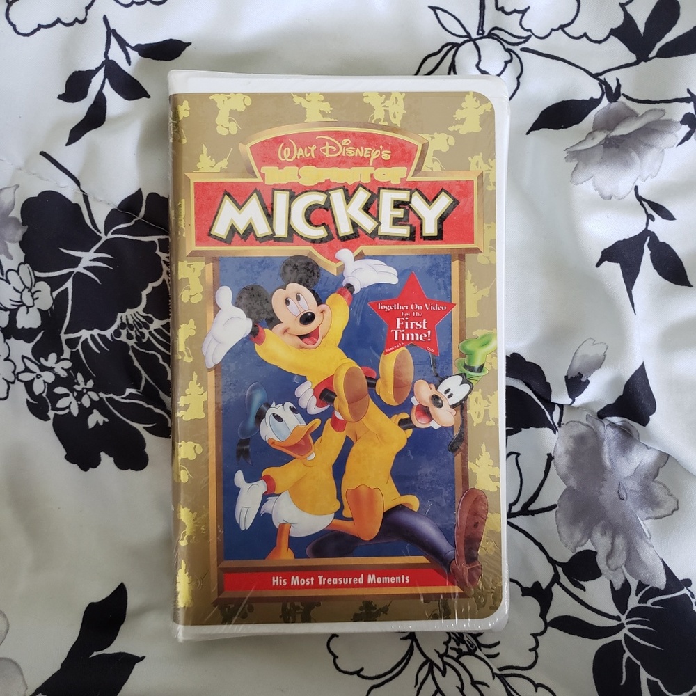 Disney Mickey VHS Treasured Moment New